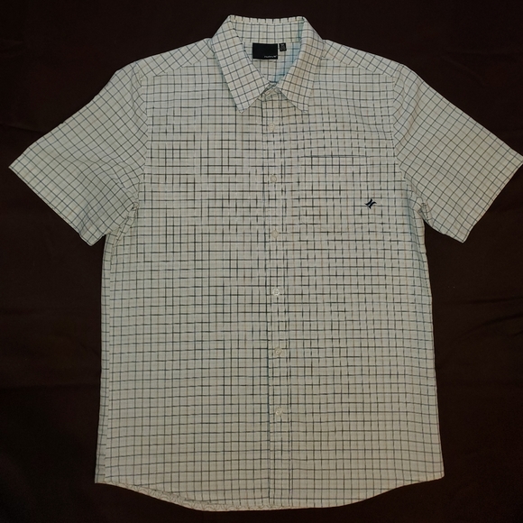 Hurely Buttondown - Picture 2 of 12